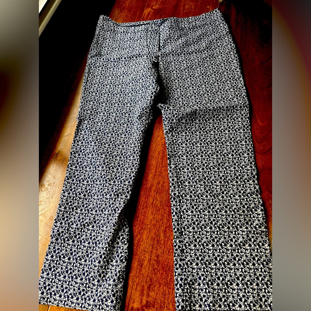 Erica Taylor ankle pants. Navy blue flowers over  white.